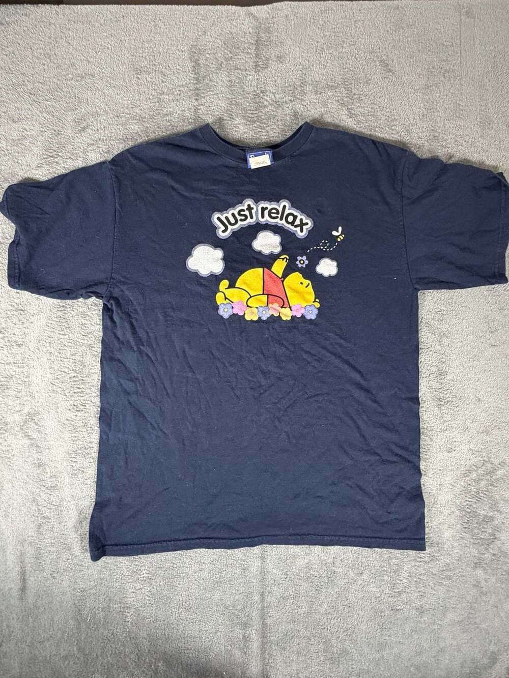 Disney Pooh T-Shirt Size Large Just Relax Winnie The Pooh
